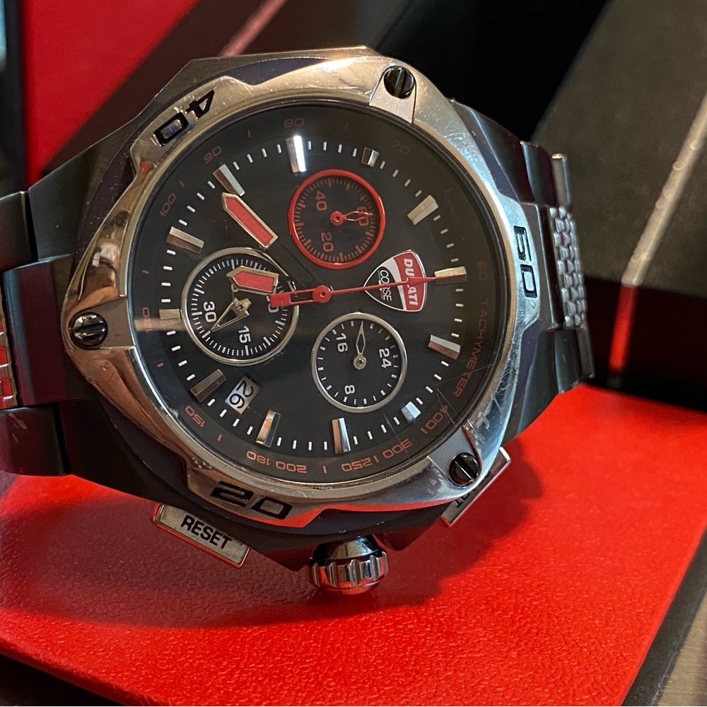Ducati Corse Motore, Stainless Steel Men's Chronograph Watch - GI20190 used - Picture 7 of 13